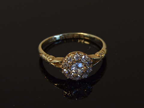 ヴィクトリア王朝時代後期クラスターリング　ダイヤモンド（1900年イギリス、ヴィクトリアン）
