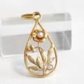 アールヌーボー フラワーペンダント(カラーゴールド 真珠)